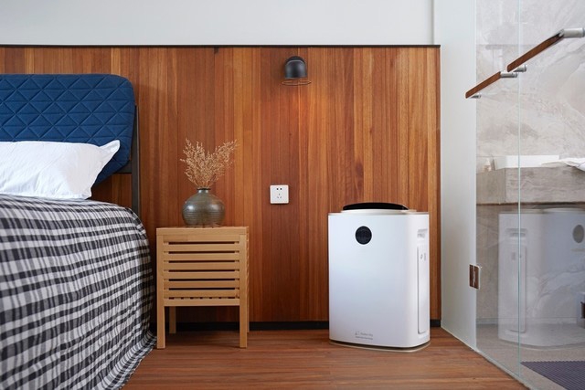 吊裝式除濕機(jī),讓室內(nèi)無“濕”可生非